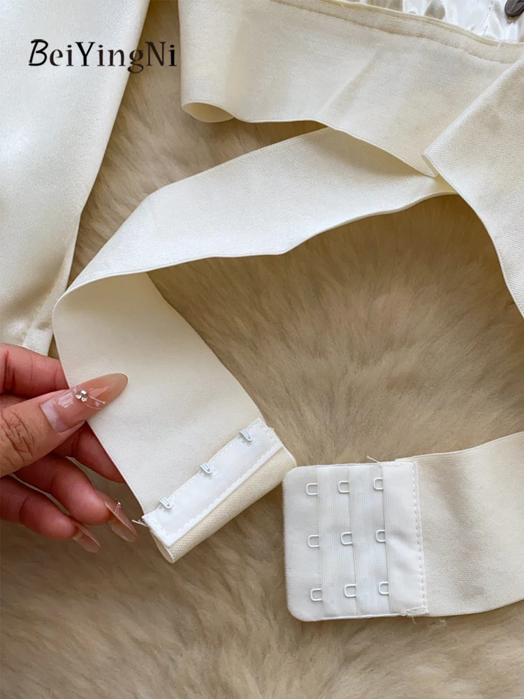 Beiyingni Camicie eleganti in raso di lusso per le donne Design Sexy Patchwork di pizzo Bottoni Fasciatura incrociata Crop Top Donna Camicette coreane