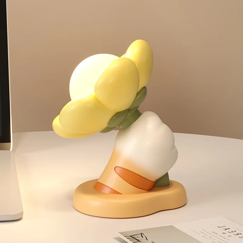 

Creative Cute Cat Claw Flower Night Light Bed Headlamp Bedroom Living Room Atmosphere Gift For Friends And Best Friends