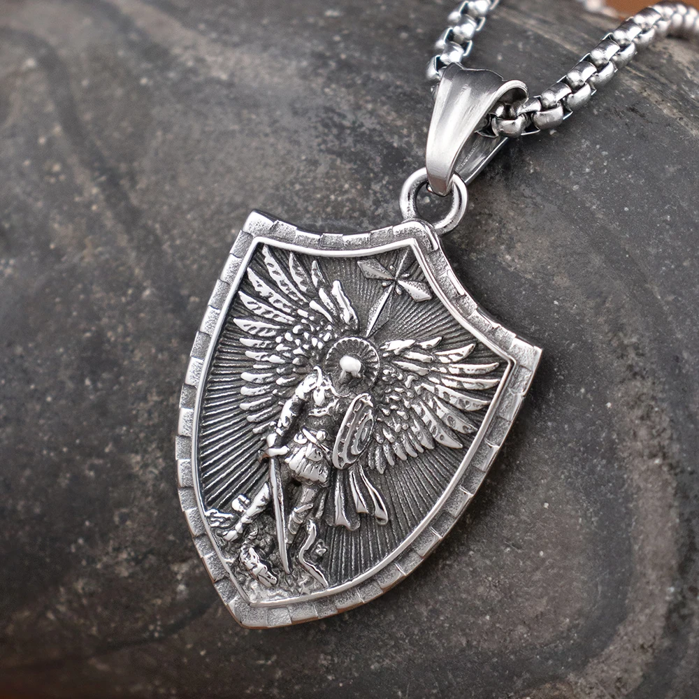 Vintage Saint Angel Shield Necklace Stainless Steel Men Pendant Necklace Classic Archangel Belief Amulet Jewelry Gift Wholesale