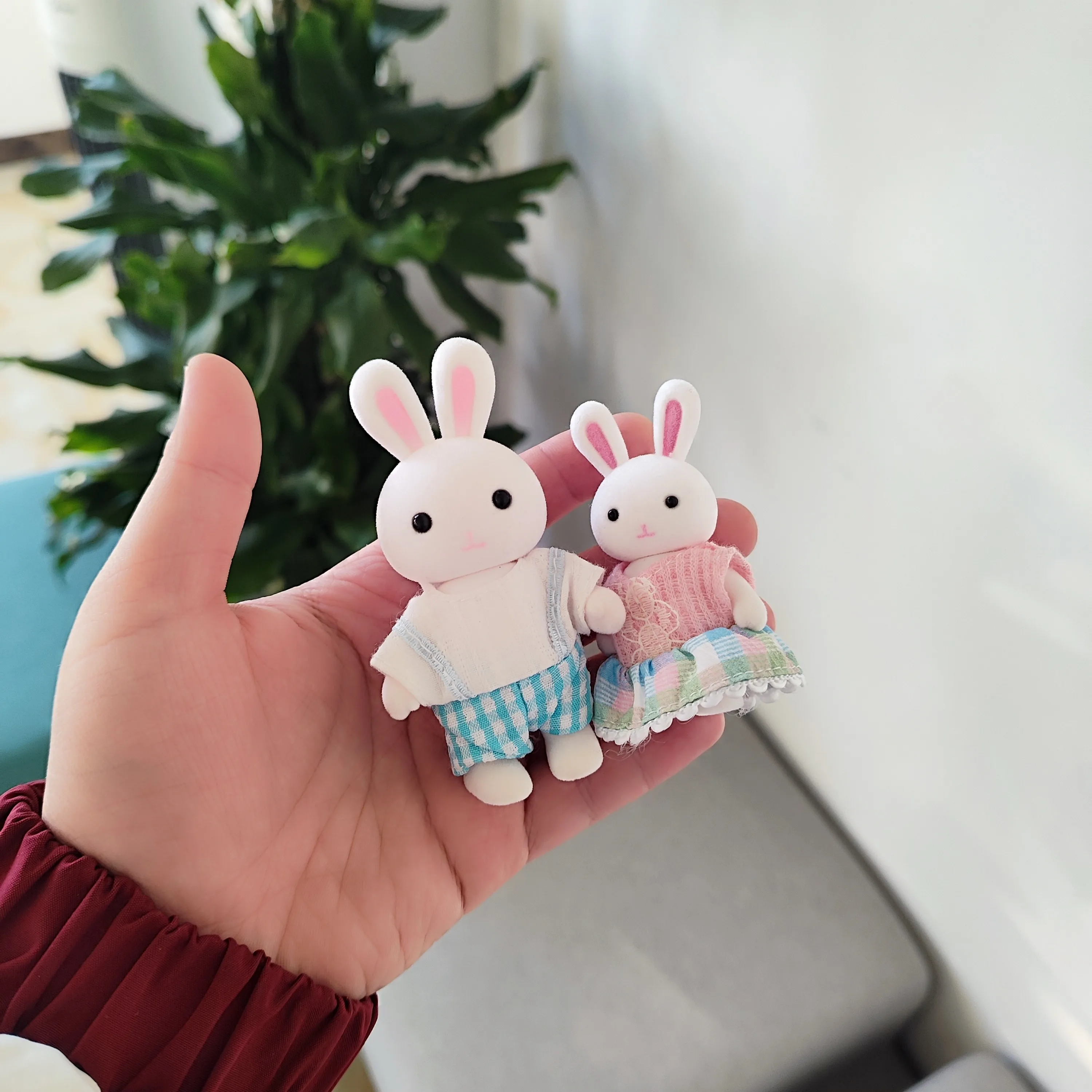4-teiliges süßes Kaninchen-Fam – Party Games Animals Bewertung und Preis