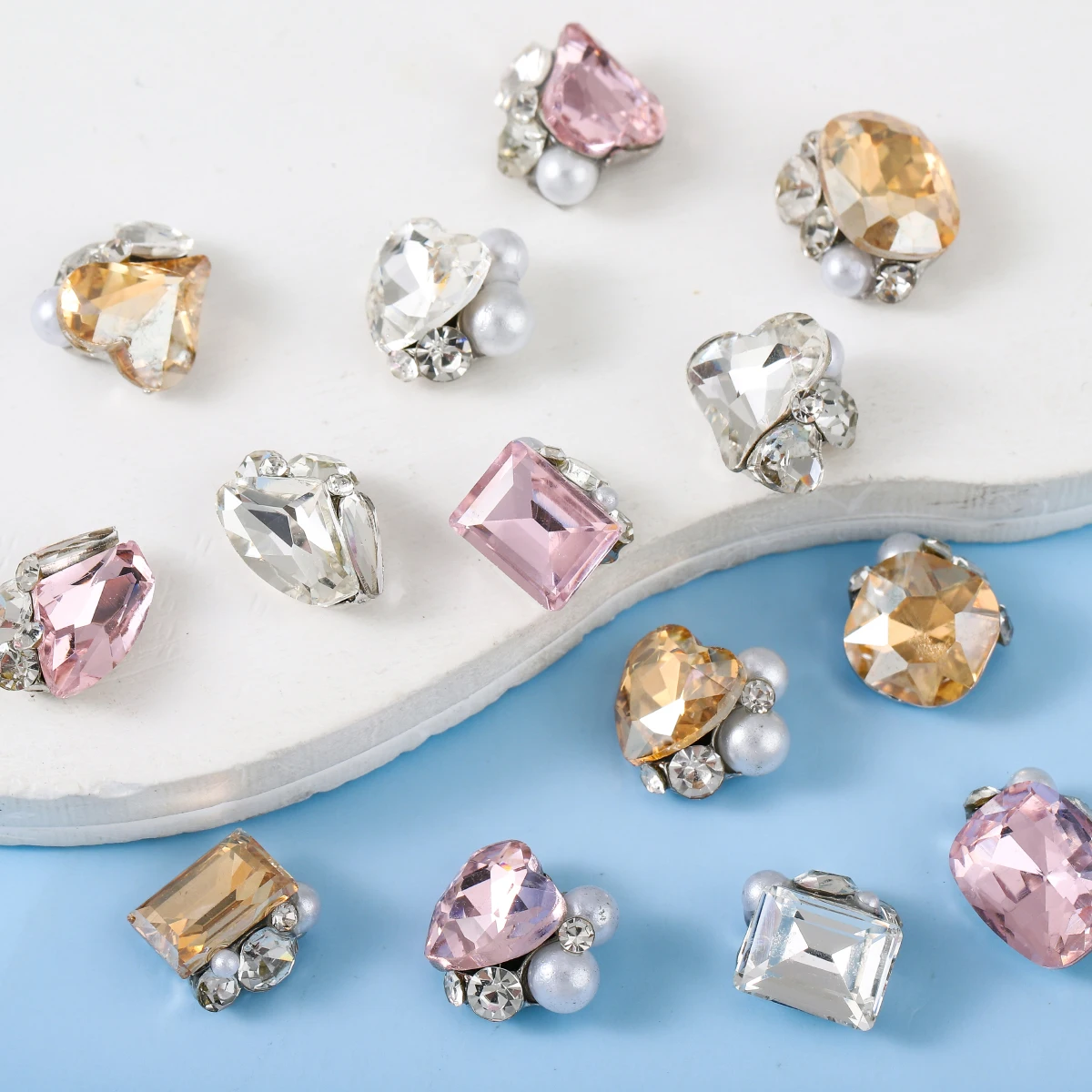 24 uds/6 caja de rejilla aleación diamantes de imitación decoración de uñas japonés ins viento uñas flash pila taladro DIY juego de accesorios para uñas