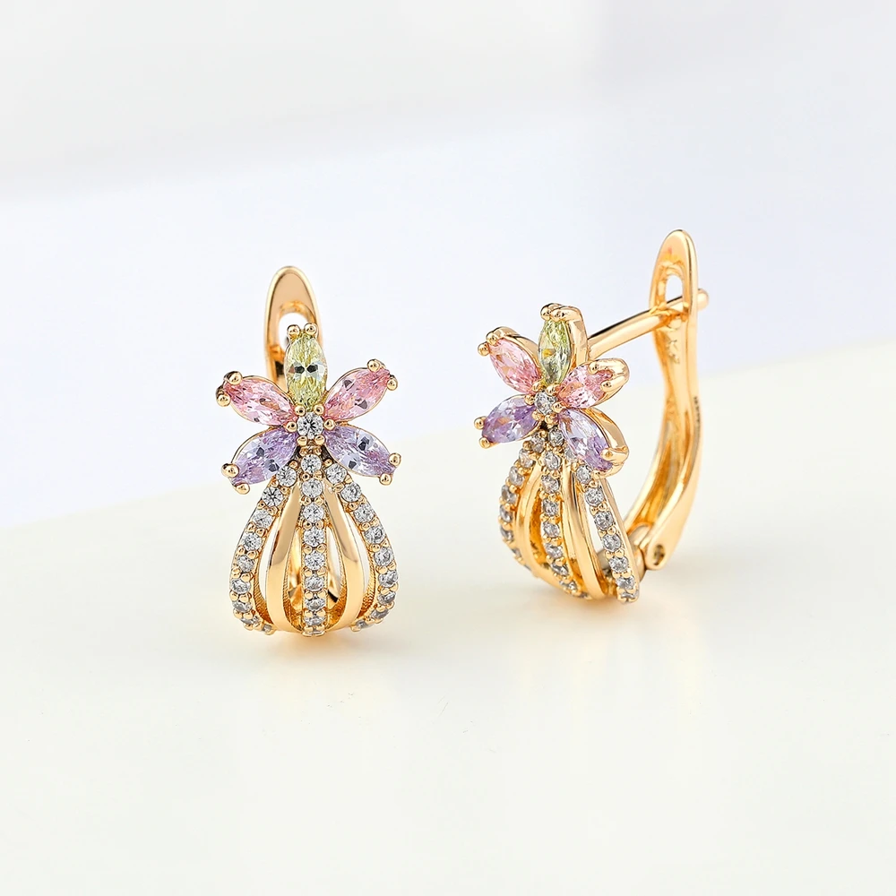 Harong Delicate Natural Cubic Zirconia Stud Earrings Colorful Stone Crystal Female Aesthetic Flower Earring Jewelry for Wedding