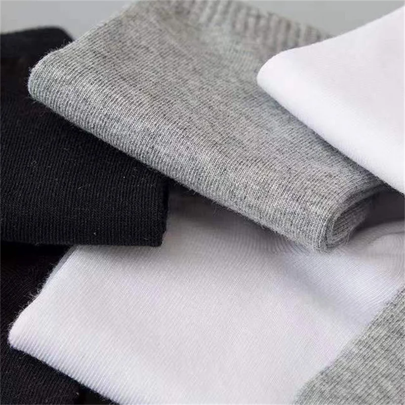 ถุงเท้าข้อสั้นสีดำสำหรับผู้ชาย 1/10/20/40 คู่ ถุงเท้าลำลอง ถุงเท้ากีฬา ซับเหงื่อ สีพื้น นุ่ม ไม่เป็นขุย