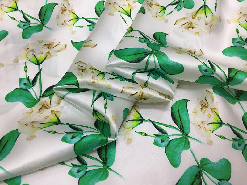 1 meter 95% Mulberry Silk 5% Spandex 16 momme Charmeuse Silk Fabric Green Floral Printed 138cm 54