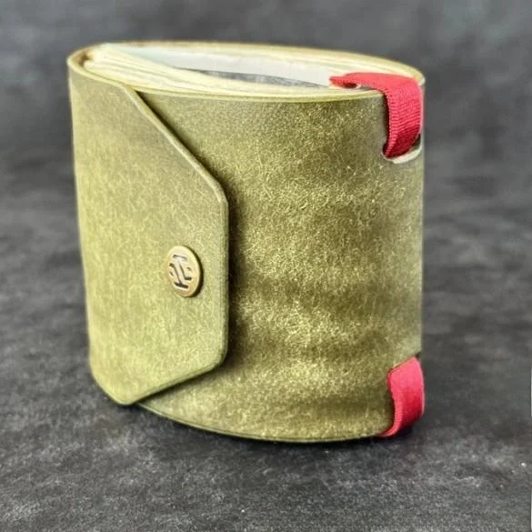 Creative New Practical Leather Wallet Storage Bag the Ca Wrap Wallet Functional Small Bag for Men And Women