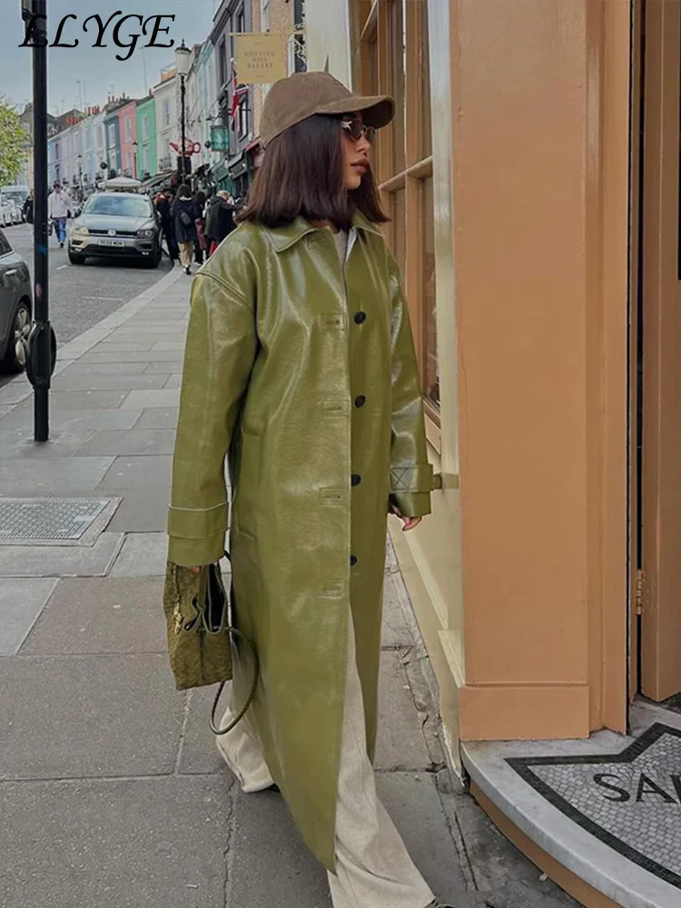 Abrigo largo dividido de cuero PU para mujer, chaqueta verde holgada con un solo pecho y cuello vuelto con bolsillo para calle, prendas de vestir de otoño 2024