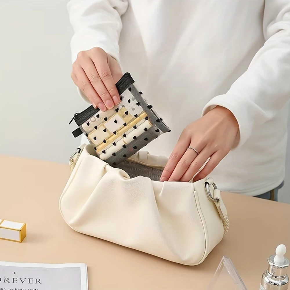 Flocked Heart-Shaped Mesh Makeup Storage Bag, Transparent Design, Compact and Portable, Suitable for Storing Cosmetics and Digital Accessories, Mesh Makeup Bag, Travel Compact Bag