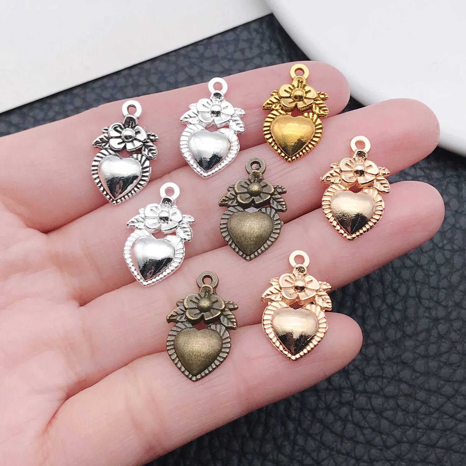 20pcs Alloy Peach Heart Multi-Color Love Heart Flower Small Pendants, Suitable for DIY Accessories Handmade Necklace Bracelet Ch