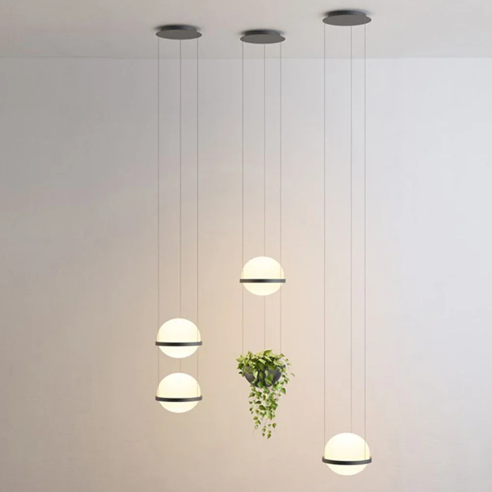 Plafonnier LED suspendu au design moderne haut de gamme, luminaire décoratif d'intérieur, idéal pour un jardin, une salle à manger ou une cuisine