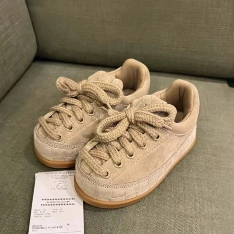 

Women's new casual and sporty genuine leather bread shoes with thick sole height-increasinForrest Gump board shoes