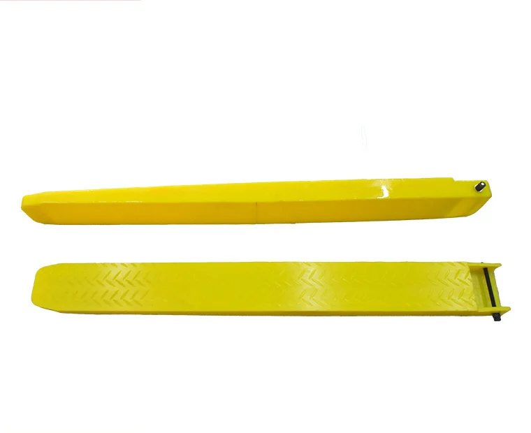 CE Certified Heavy Duty Rubber Fork Protector Sleeve Wear-Resistant Anti-Skid Grooves for Forklift Tine Cover Attachments
