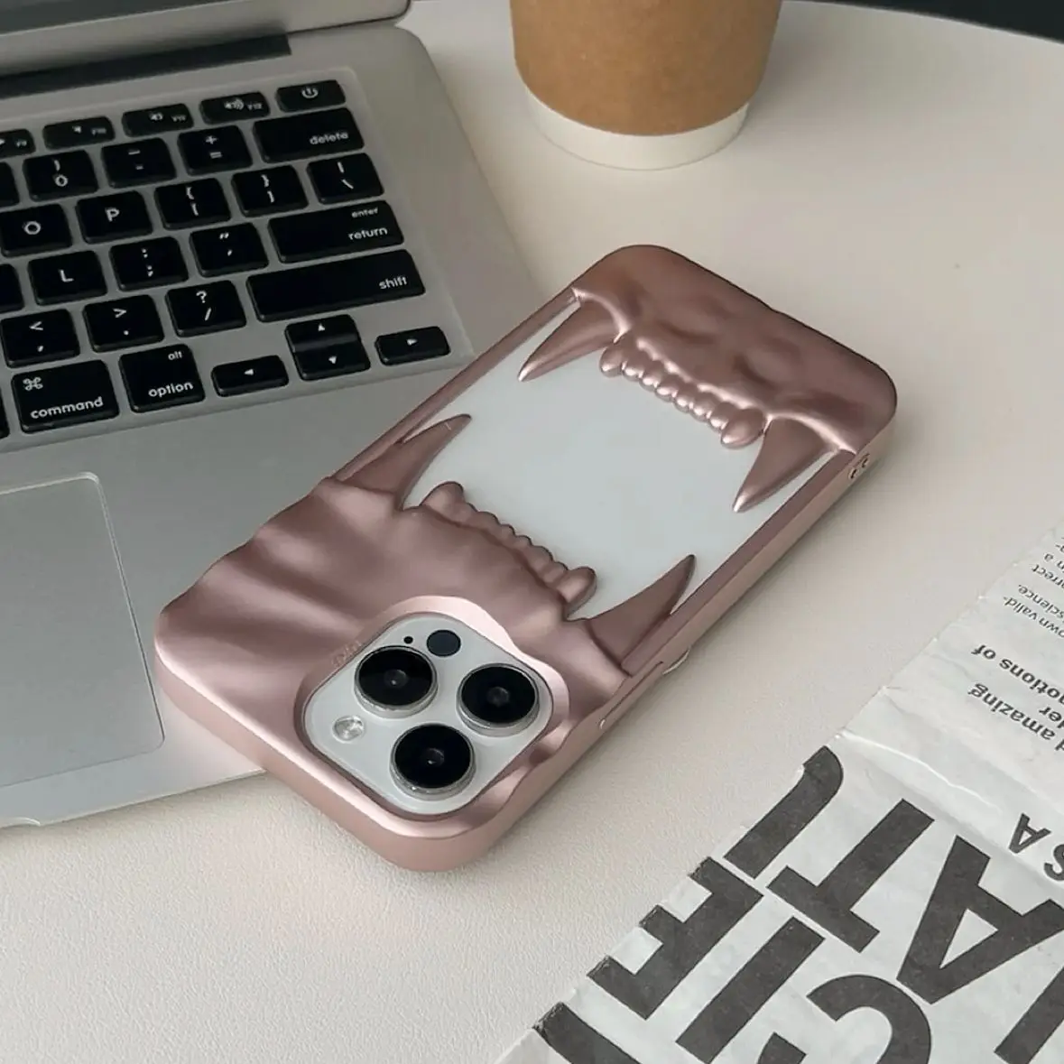 ثلاثية الأبعاد مطوي الجوف النمر الأسنان ماتي الحال بالنسبة آيفون 16 15 14 زائد 13 12 11 برو ماكس تبديد الحرارة غطاء للحماية للصدمات