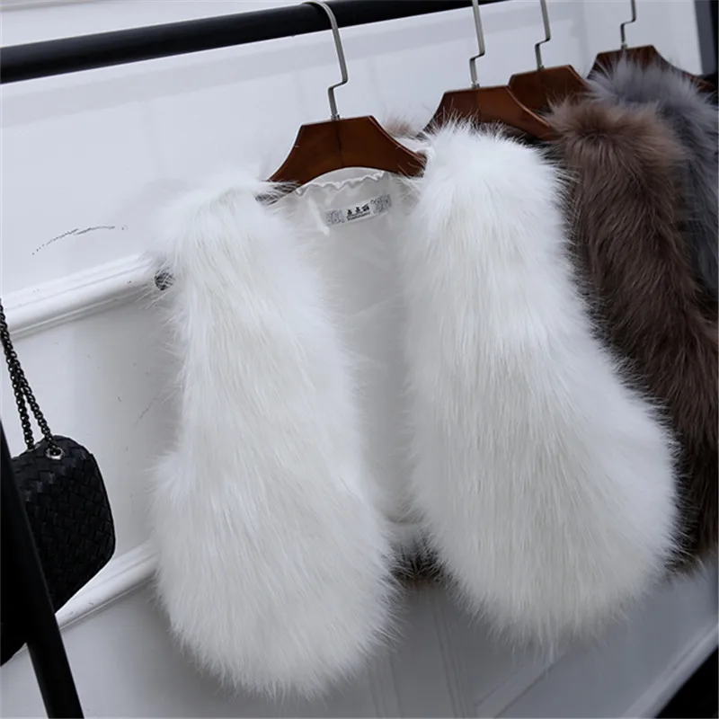 Faux Fox Fur Vest for Women Korean Style 2026 Winter Vintage Sleeveless Furry Gilet Elegant Grey Slim Short Warm Waistcoat