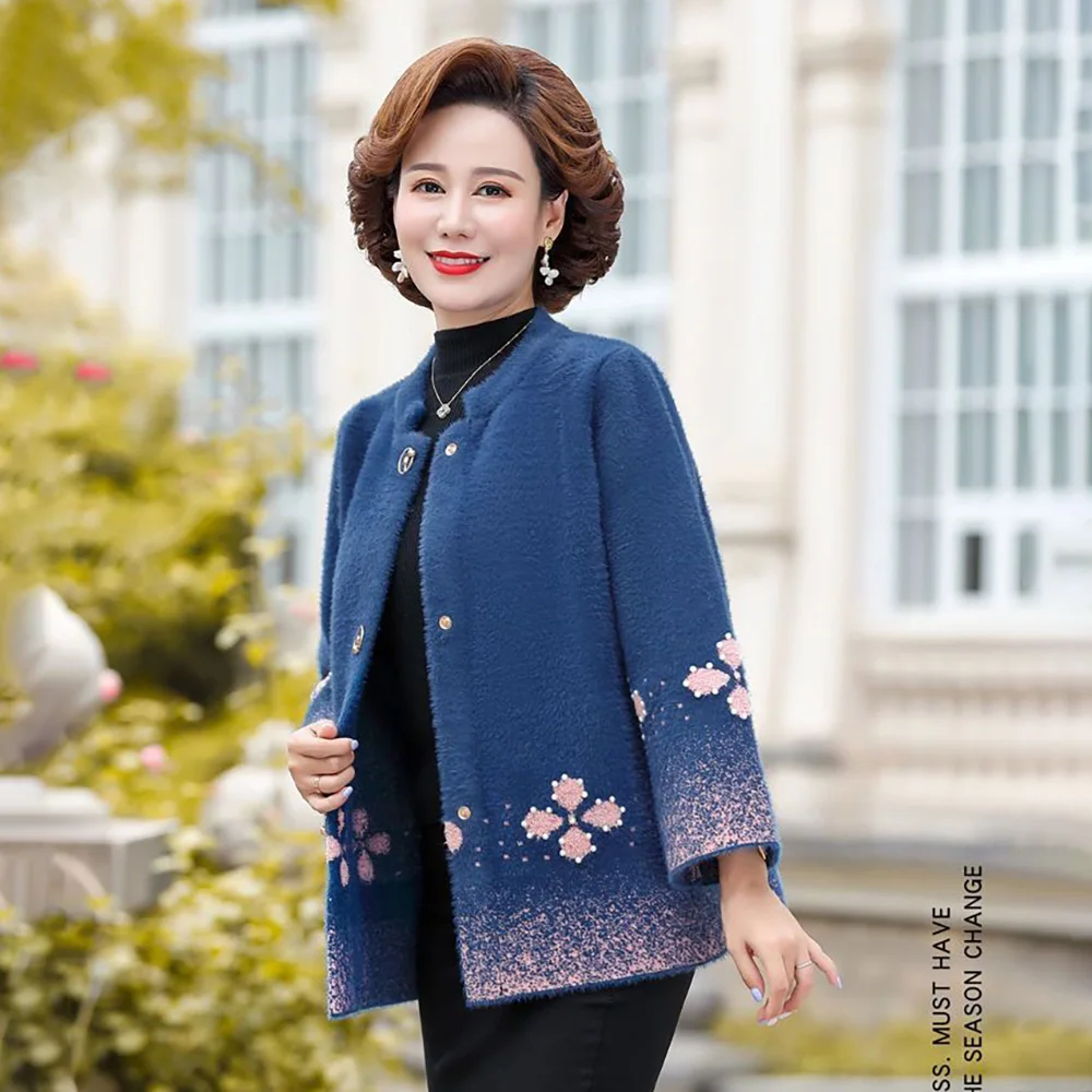 

Fashion Mom's New Diamond-encrusted Coat In Autumn And Winter For Middle-aged And Elderly Women Loose And Warm Mink Velvet Coat