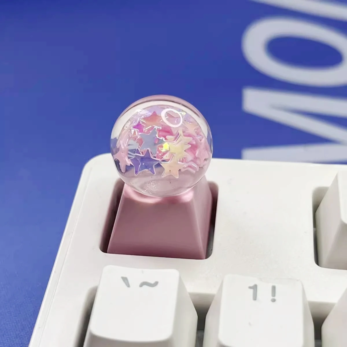 

Transparent star crystal ball keycap cartoon cute cross axis game mechanical keyboard keycap couple gift keycap