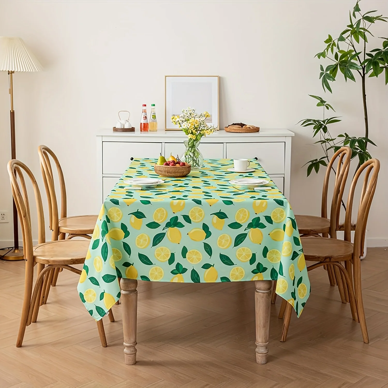 2D Flat Print 59X59in/150X150cm Vibrant Lemon & Leaf Design Rectangular Tablecloth - 100% Polyester, Machine-Washable & for Farmhouse Kitchen, Patio, Weddings, Parties, Indoor/Outdoor Use, Picnic Table Cover, Fresh Style Cloth, Fabric, Patio Dining