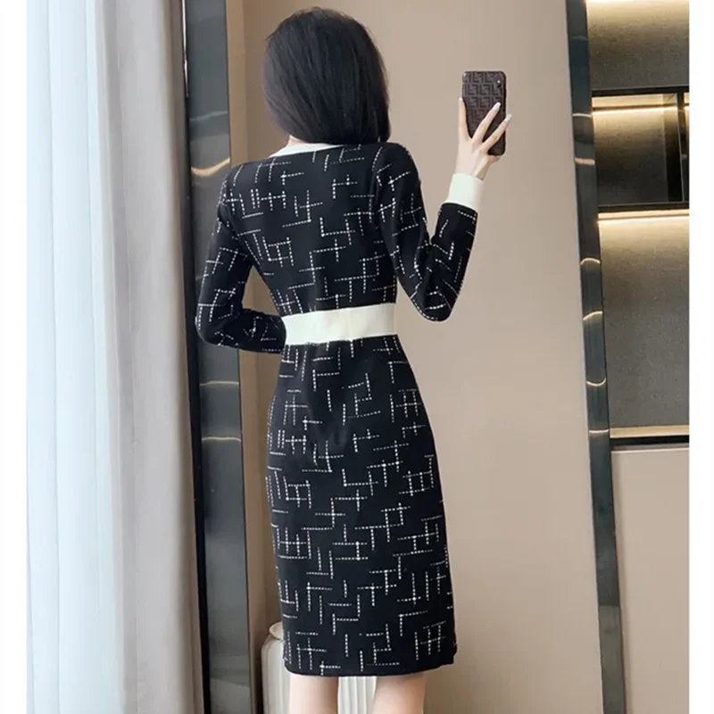 Autumn Dresses For Women Long Sleeved Sweet Temperament Commuting Round Neck Pullover Dress