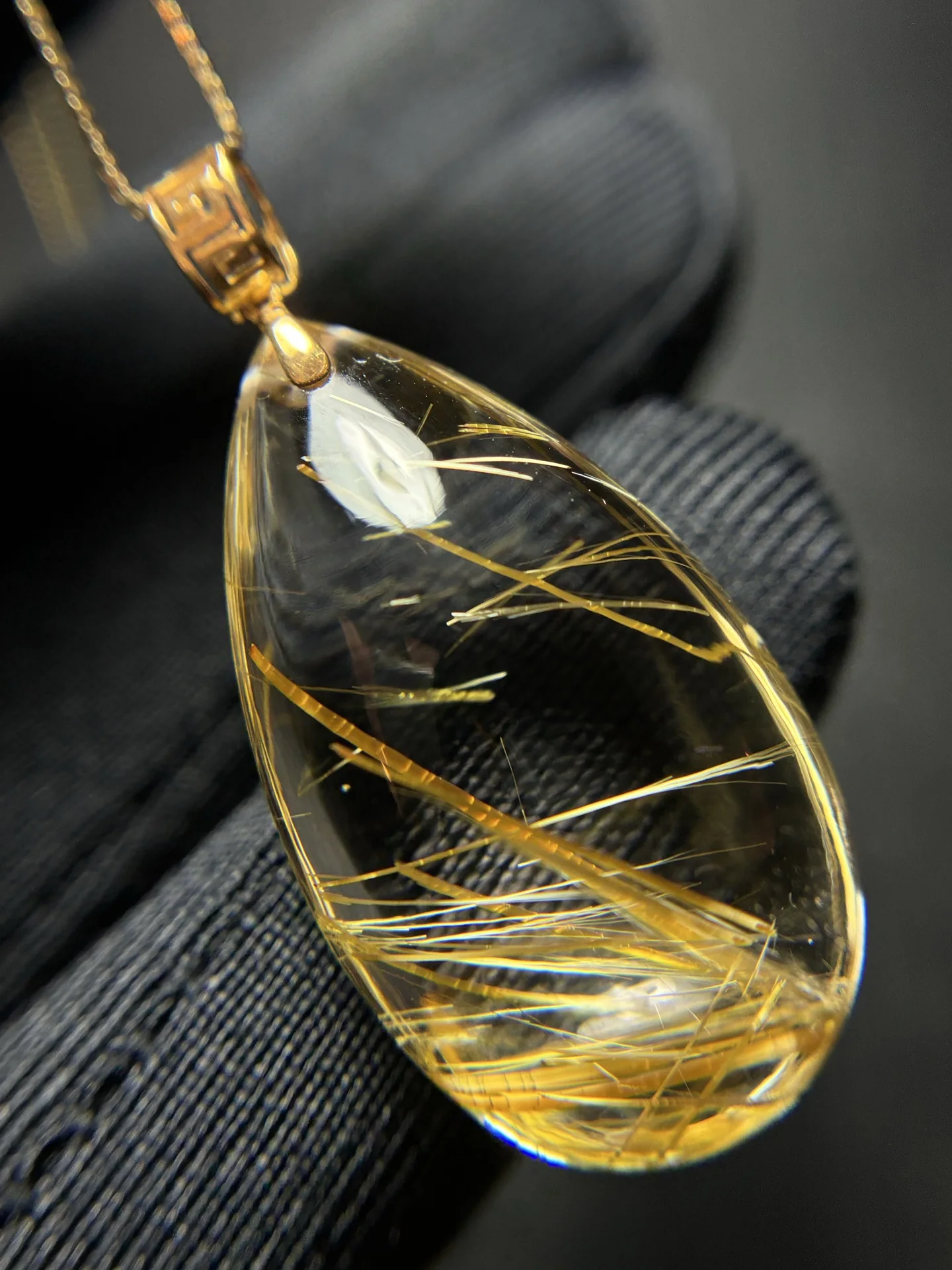 

Подвеска из натурального золота с рутилированным кварцем 30,6x17,3x10,4 мм, капля воды, рутиловый кварц, ювелирные изделия для мужчин и женщин, Бразилия AAAAAAA