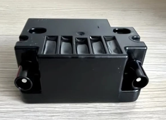 2026 new model TypeEBI4 HPM NO.052F4032  ignition transformer, burner high voltage package