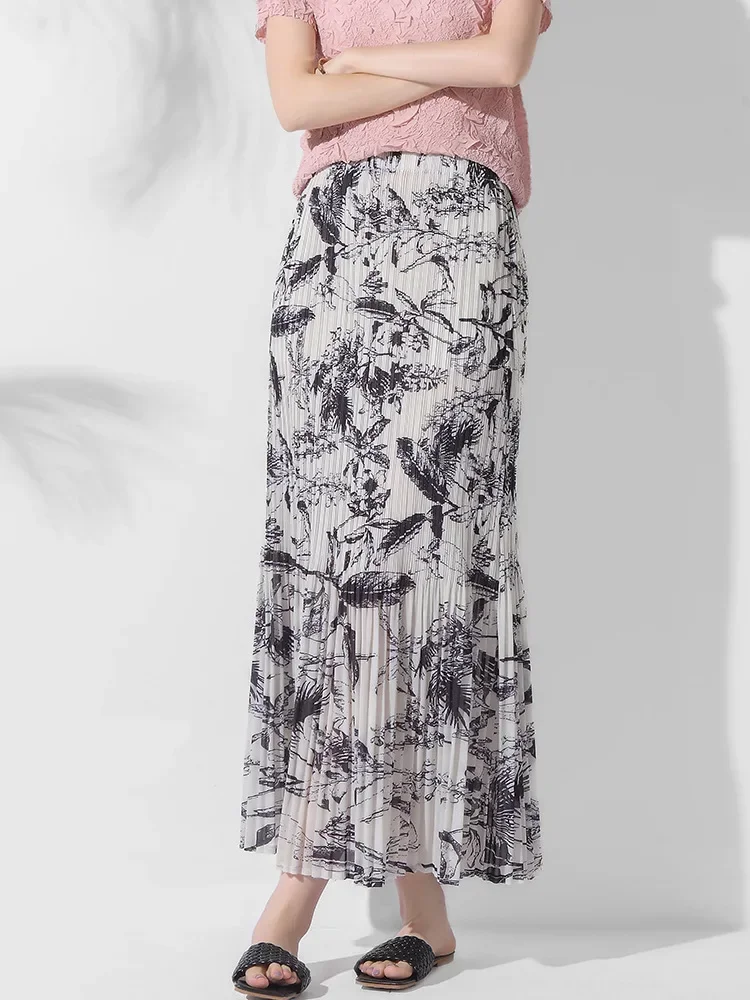 

Miyake Pleated Novel and Versatile 2024 New New Chinese Abstract Print Pleated Elastic Waist Skirt Loose Pleated Skirt