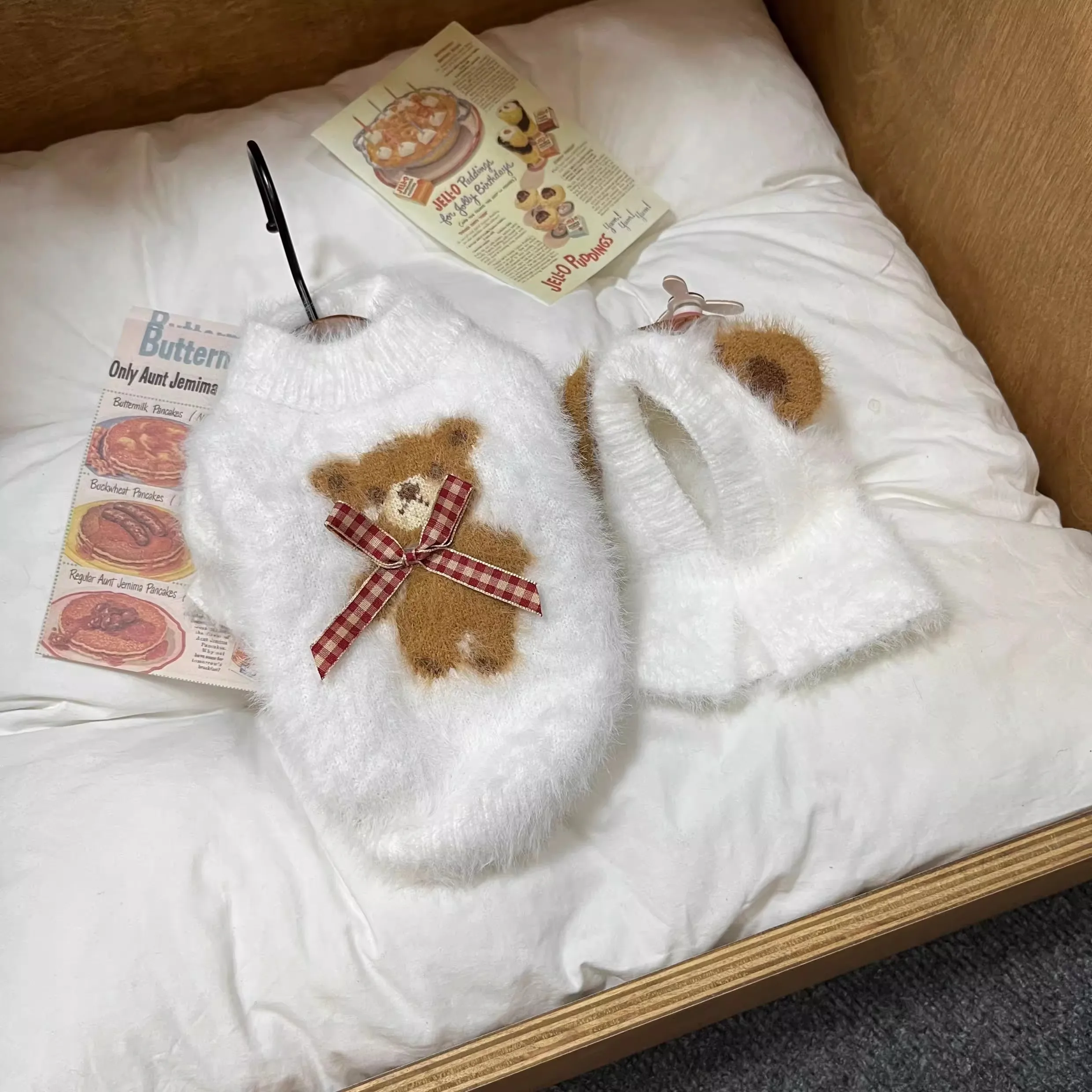 

Ins Popular Cute Bear Design With Bow Print Plush Woolen Warm Puppy Sweater, Maltese Bear Teddy Style Dog Winter Clothes