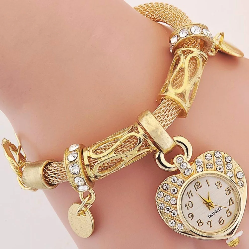 Gold Silver Fashion Women Bracelet Watches Ladies Girls Women\'s Wristwatch Love Heart Round Quartz Watch