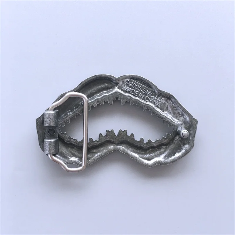Nuovo stile vintage che scolpisce i denti di squalo fibbia per cintura Gurtelschnalle Boucle de ceinture