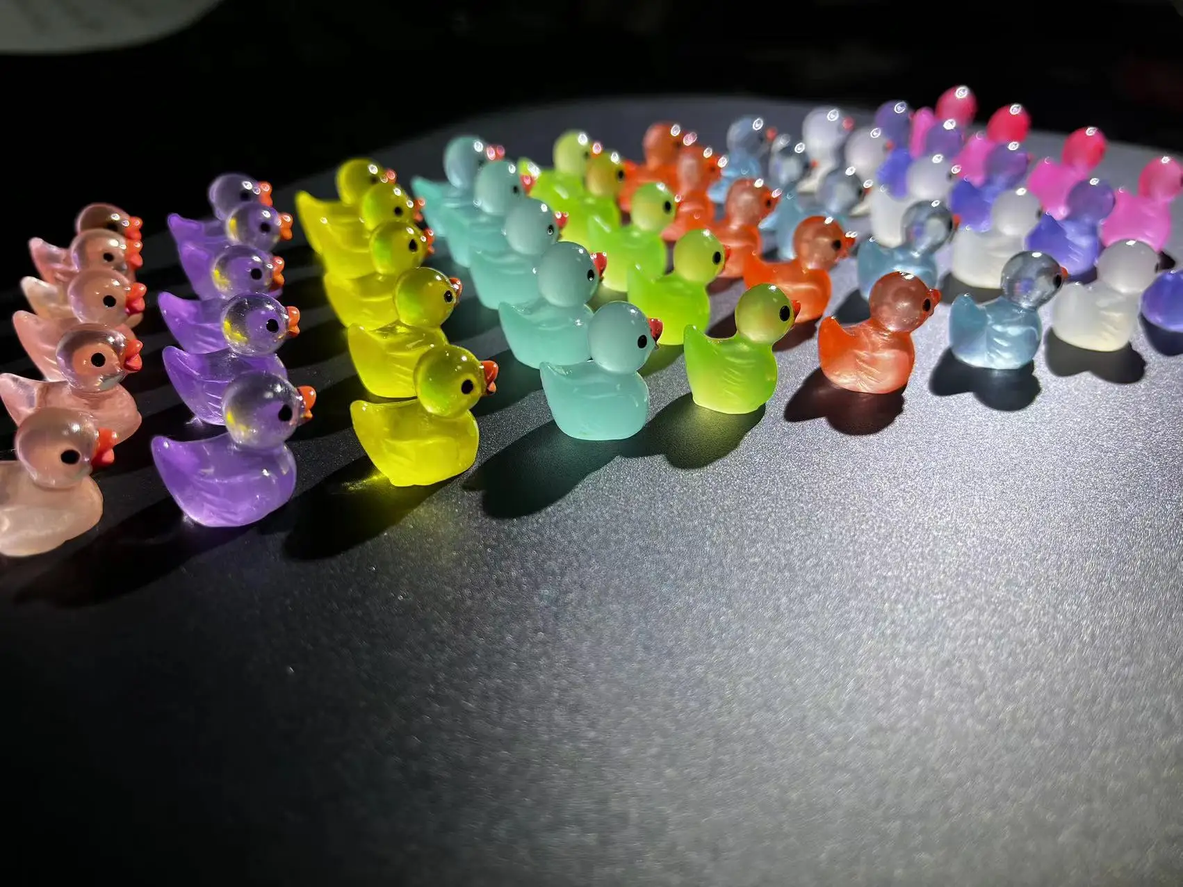 50PCS Colourful Mini Ducks Glow At Night Miniatures Fairy Garden Decoration Fluorescent 10 Colour Duck Home Decor Accessories