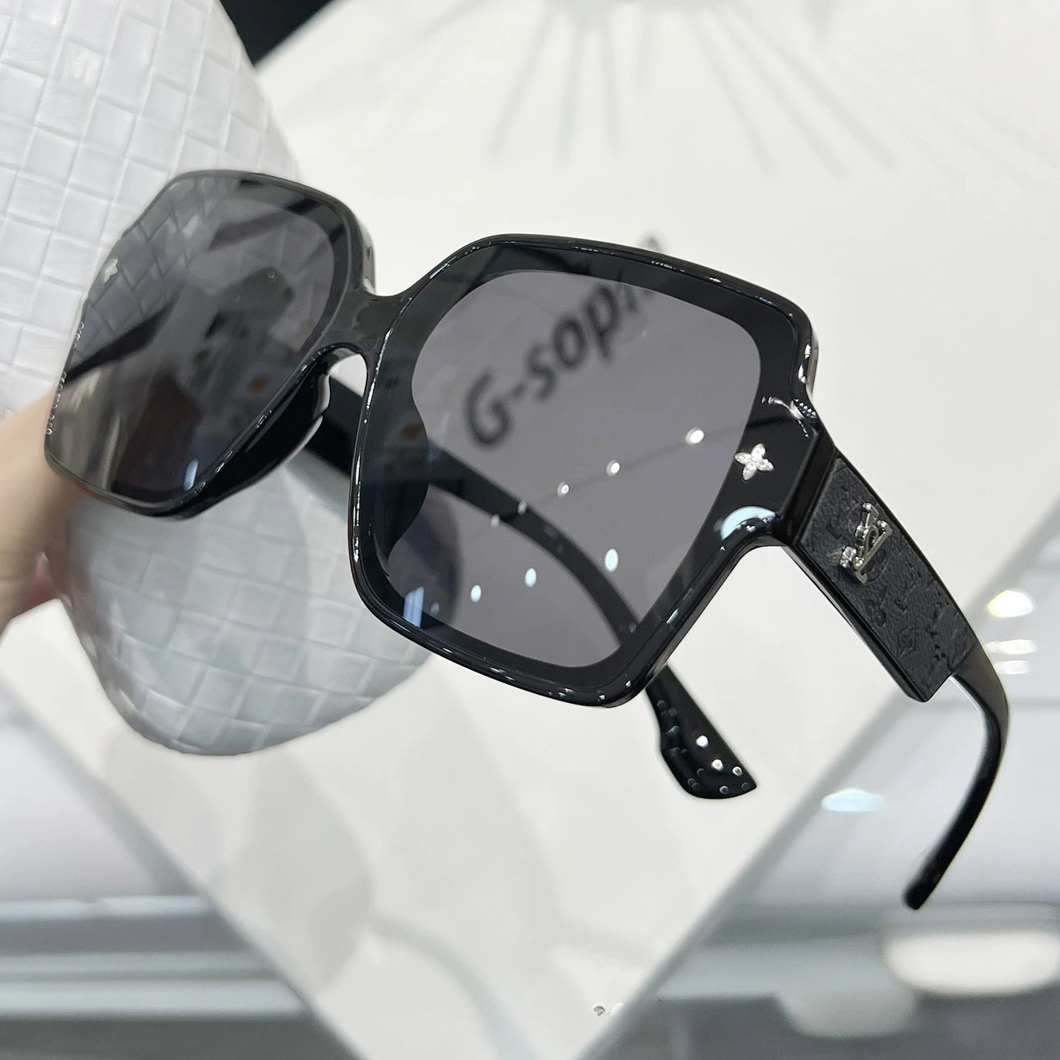 

Дизайнерские роскошные солнцезащитные очки в стиле хип-хоп унисекс UV Pro, высококачественная оправа премиум-класса, модные массивные очки