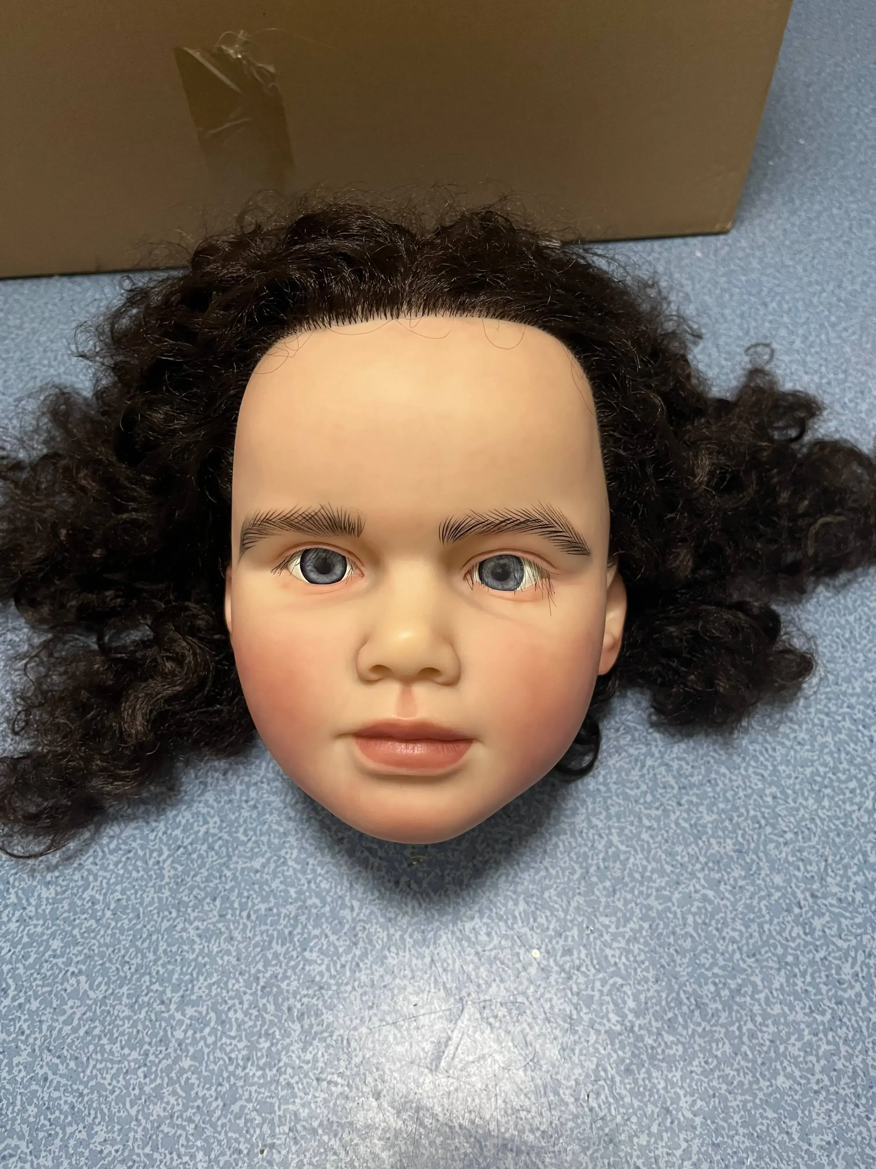 DLS Customzied Limited Supply 42 Zoll Reborn Baby Gabriella mit handgewurzeltem Haar, bemaltes Kit, DIY-Teil mit Stoffkörper