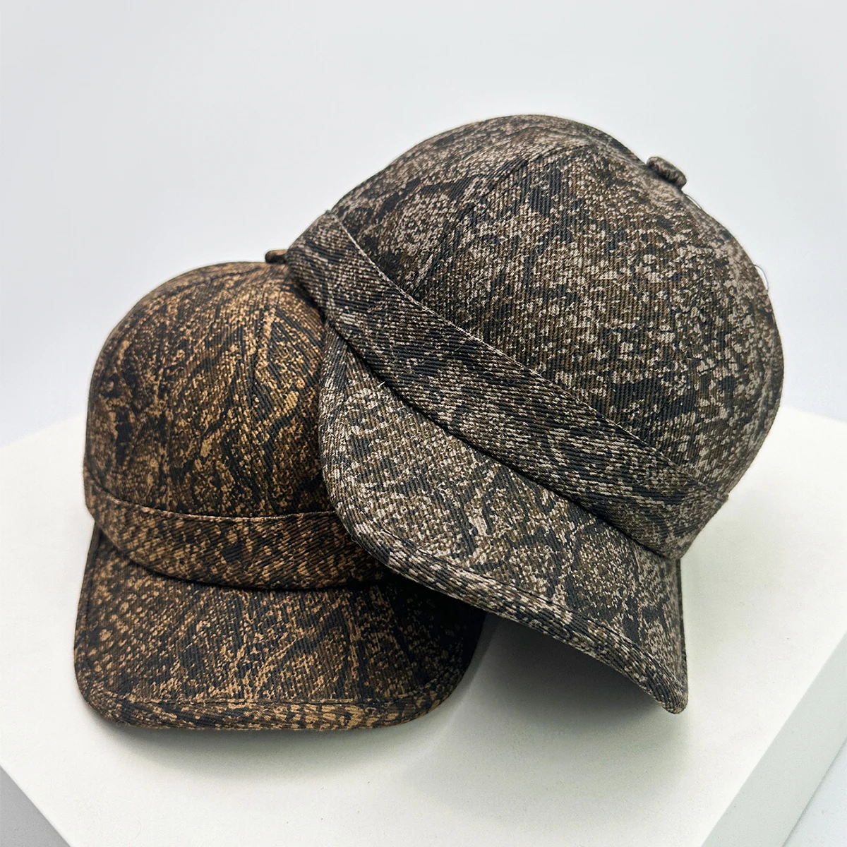 New Unisex Python Pattern Patch Letters Baseball Hats Breathable Short Eave Sunshade Street Peaked Caps Versatile Personal Ins