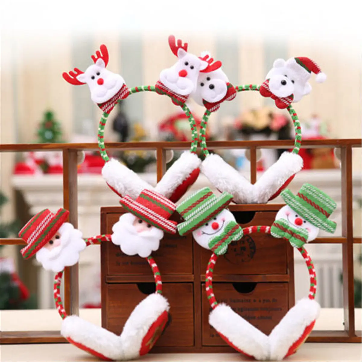 Рисунок 3 - Пушистые рождественские наушники с медвежьим дизайном