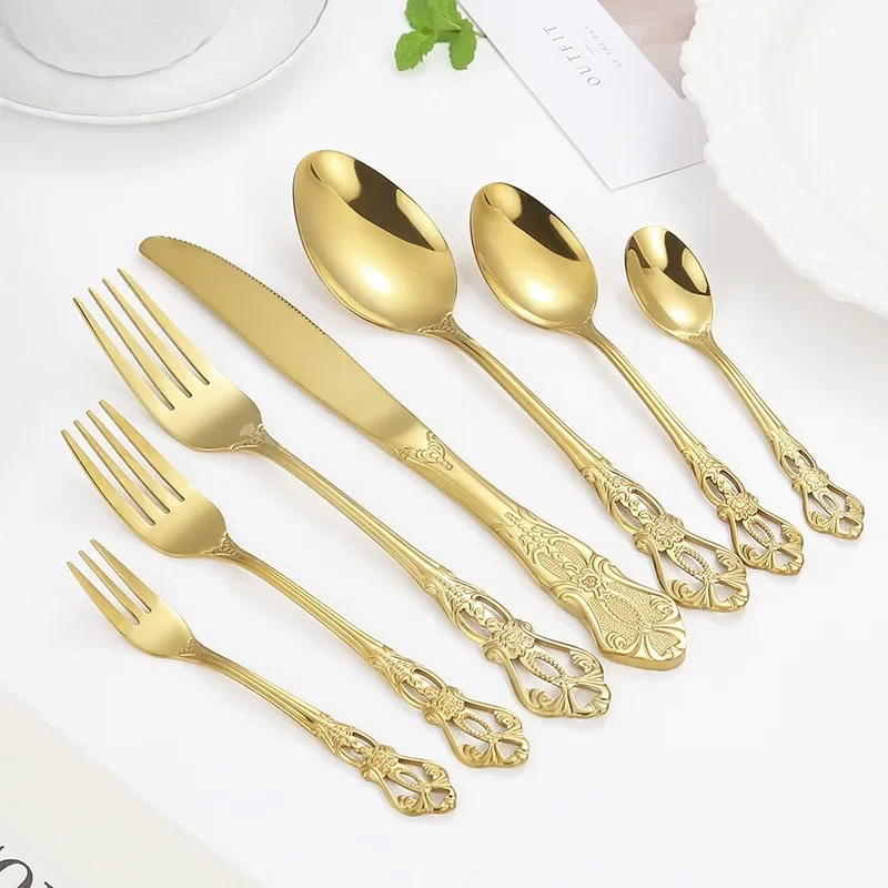 4pcs Gold Cutlery Set European Style Stainless Steel Spoon Fork Royal Steak Knife Retro Hollow Design Dinnerware Set Home Decor