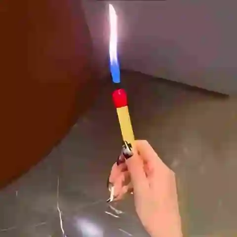 Gradient Ultra Long Luminous Match Lighter Butane Torch Inflatable Home Aromatherapy Kitchen Tool Gift - New Design
