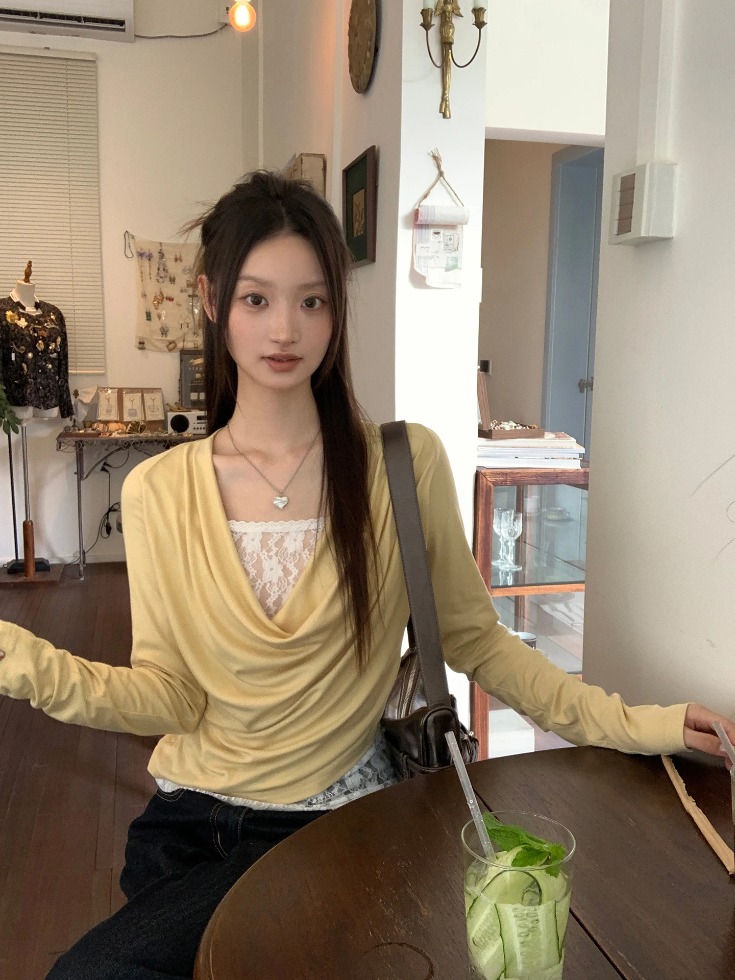 

Женская свободная футболка с желтым кружевом Long Sve Base irt, корейская простая прямая футболка на осень