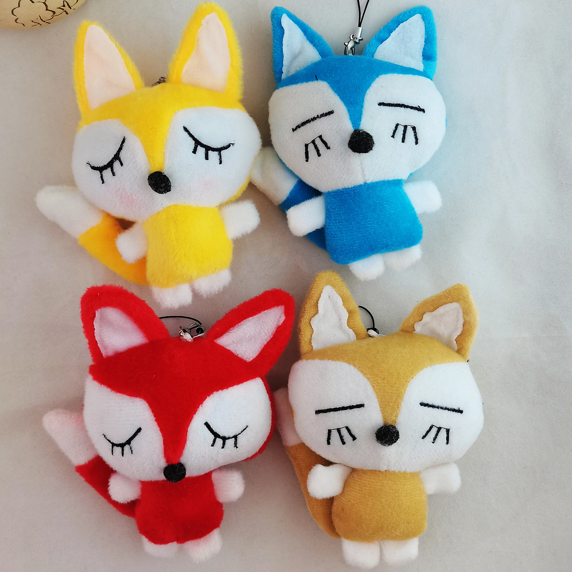 Little Fox Car Keychain Pendant Cute Plush Foxes Charm Wild Animals Doll Foxs Gift Bags Ornaments Female Dolls Dol Holiday Gifts