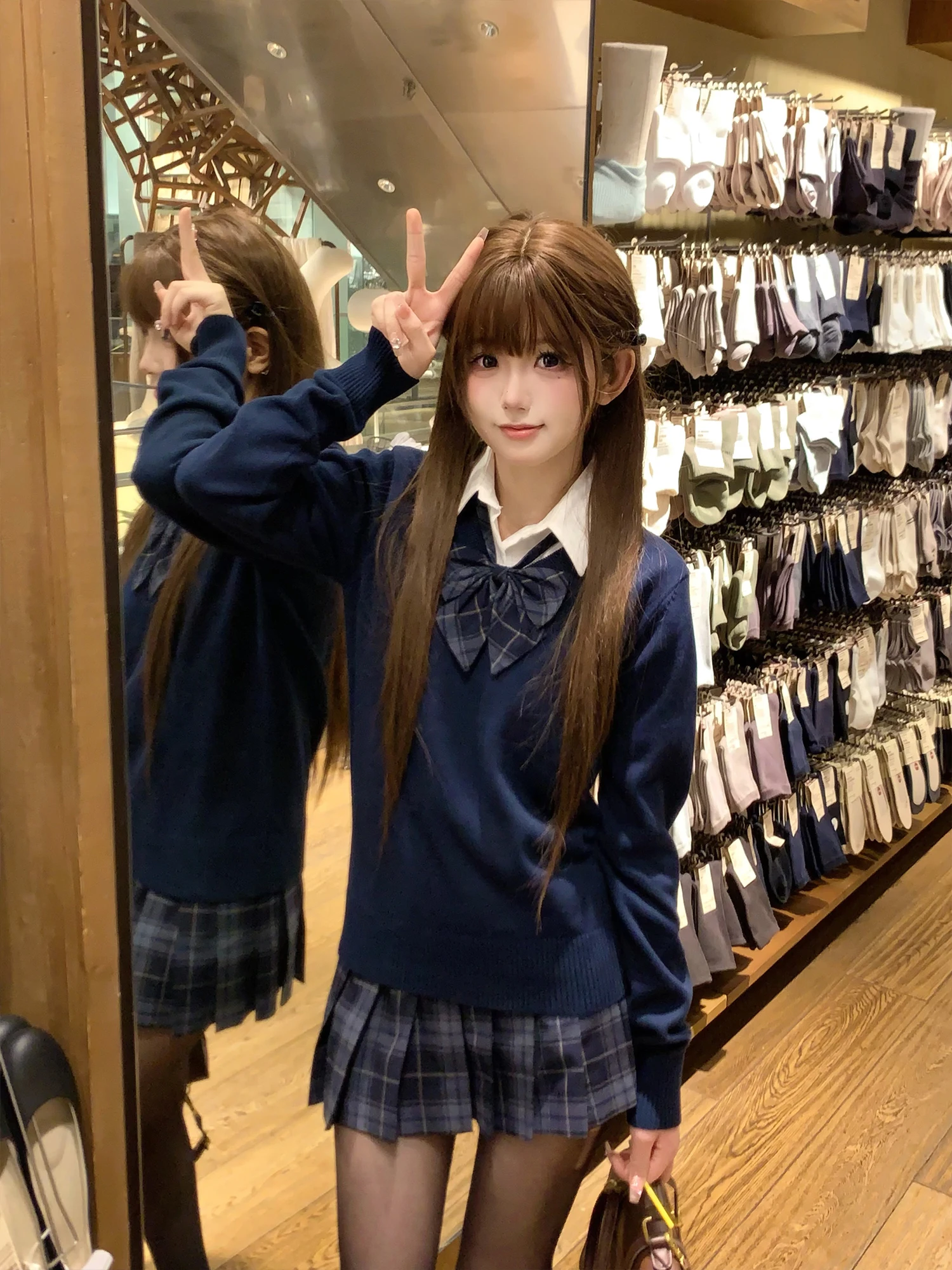 

InstituteJK Original ey V-Ne Long Sve Комплект из свитера и юбки для женщин Свободного кроя Academy Sle Зимняя коллекция