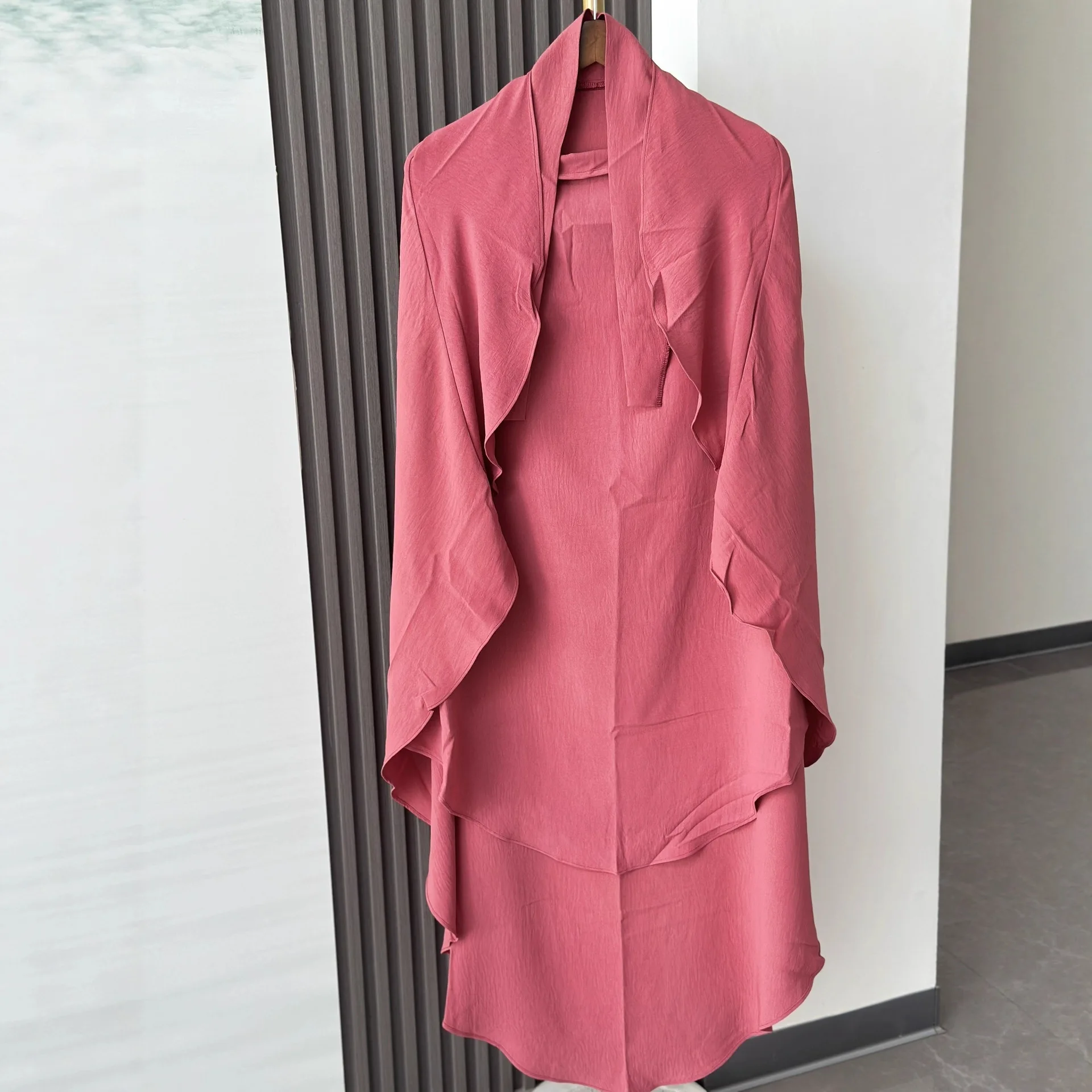 

Химар из крепа для женщин, длинный хиджаб, платок, одежда для мусульманок на Рамадан, исламская одежда, турецкий никаб, бурка, головной убор, арабская одежда для молитвы, абайя