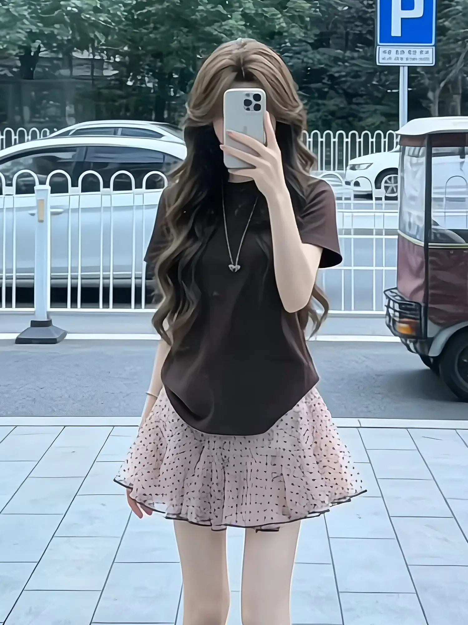 

Korean Style Women's Spring Summer Short Sleeve T-Shirt And Polka Dot High Waist Skirt Two Piece Set Fashionable Casual Wear