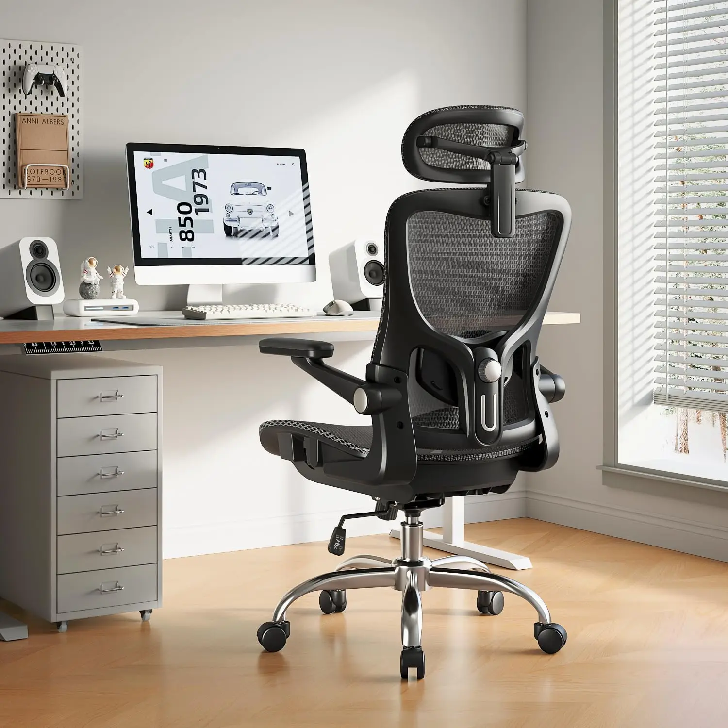 Ergonomic Office Chair, Mesh Office Chair with Rocking Function,Ergonomic Chair with 3D Headrest, 3D Armrests, and Adjustable