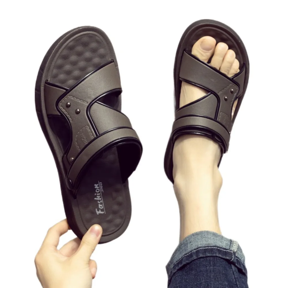 Zapatillas planas con plataforma de retales a la moda, sandalias deslizantes de suela blanda antideslizantes, zapatos de hombre, ropa de playa, sandalias con hebillas en el tobillo para el hogar