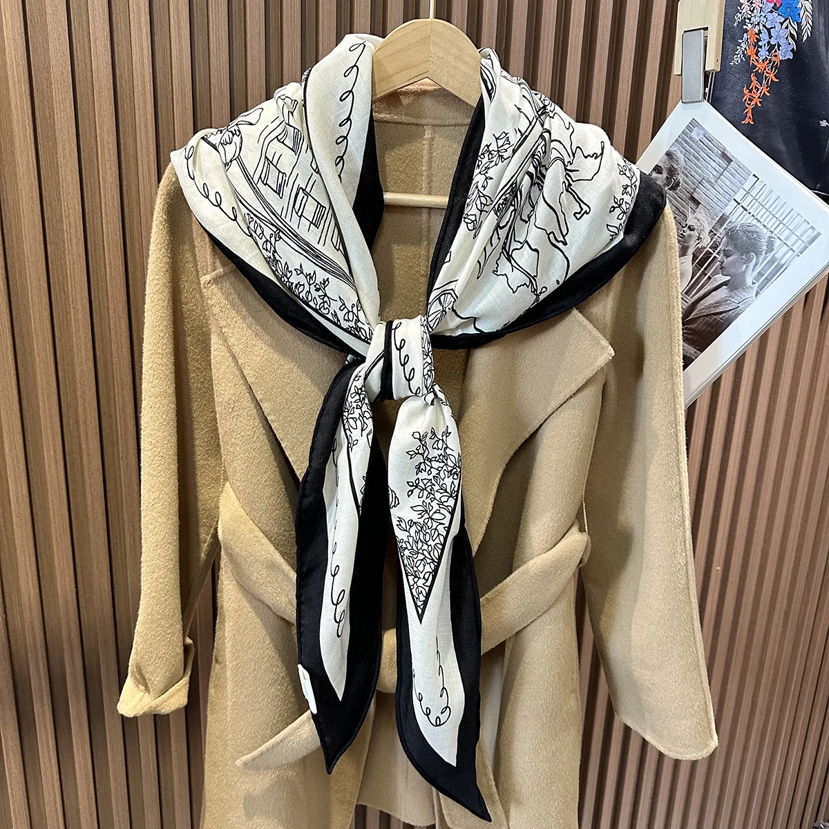 الثلاثي الحرير والصوف شال الشتاء الدافئة وشاح المرأة الأوشحة الكبيرة الحواف توالت شالات الأم هدية الكريسماس