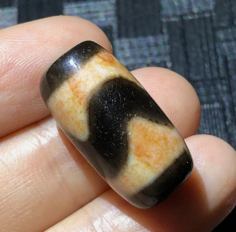 Dents de tigre tibétain Magic Power, totem cinabre, perle dZi, ancienne agate, 12x23mm