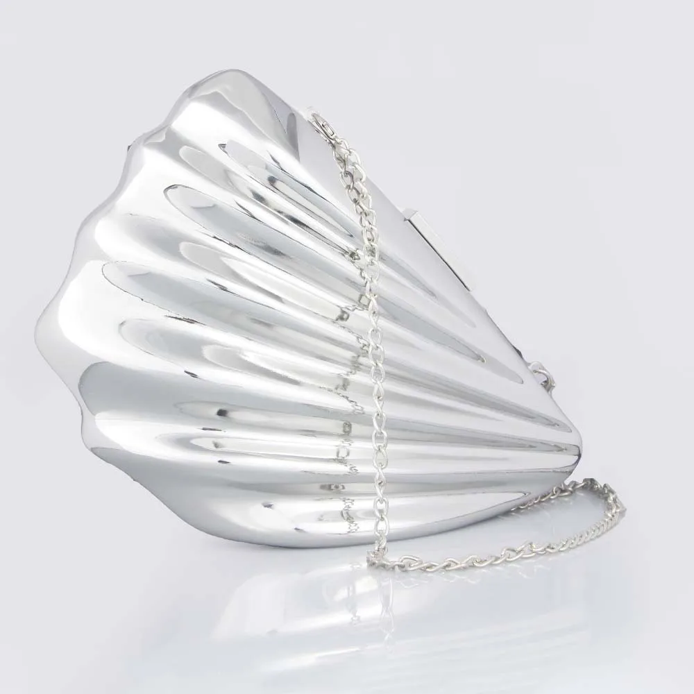 New Women's Shoulder and Crossbody Bag Wing-shaped Iron Box Shell Acrylic Fashion Fan-shaped Evening Clutch Handbag
