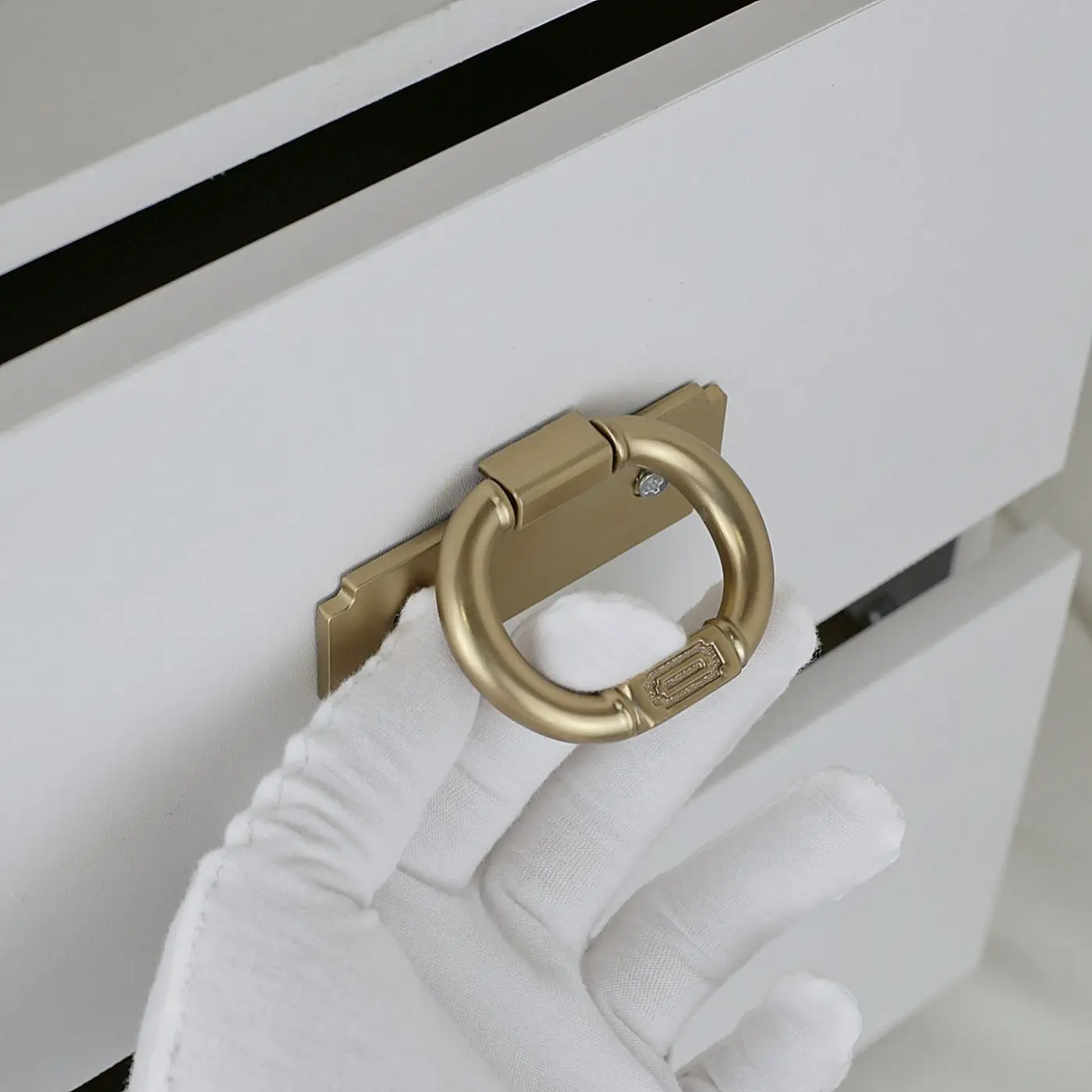 Flat Movable pull Ring Ted Gold Drawer Cabinet Cupboard Wardrobe Door Pull Knob Handle Surface installation without punching