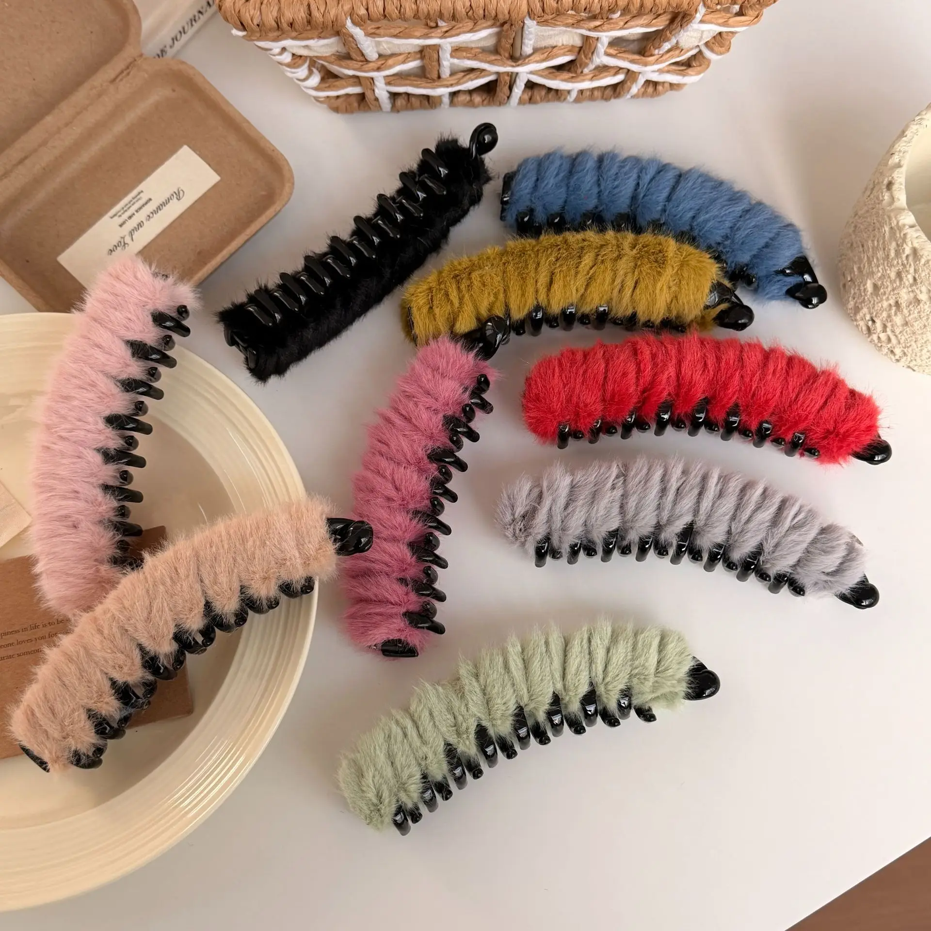 Korean Style Plush Banana Clip Women Ponytail Vertical Clip Temperament Elegant Back Head Hair Clip Hair Styling Accessories New