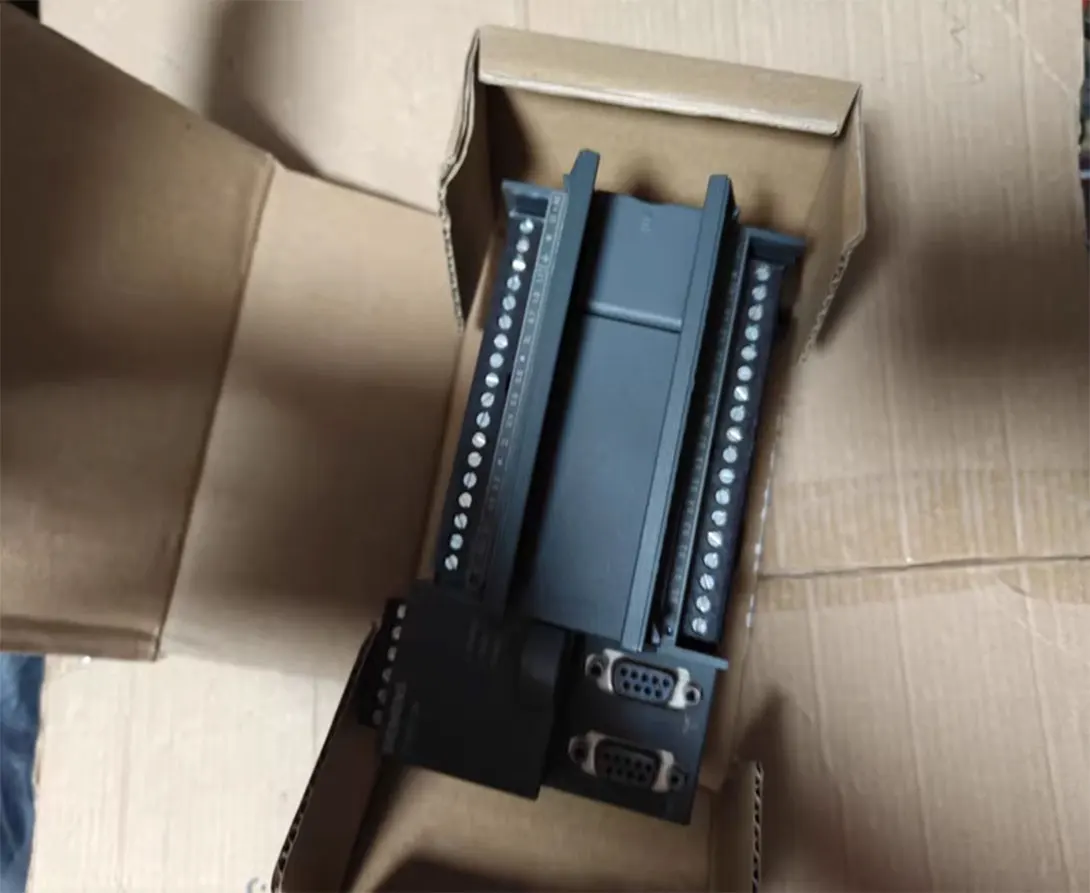 

Brand New 6ES7214-2AD23-0XB8 6ES7 214-2BD23-0XB8 6ES7 214-2AS23-0XB8 Warranty One-year