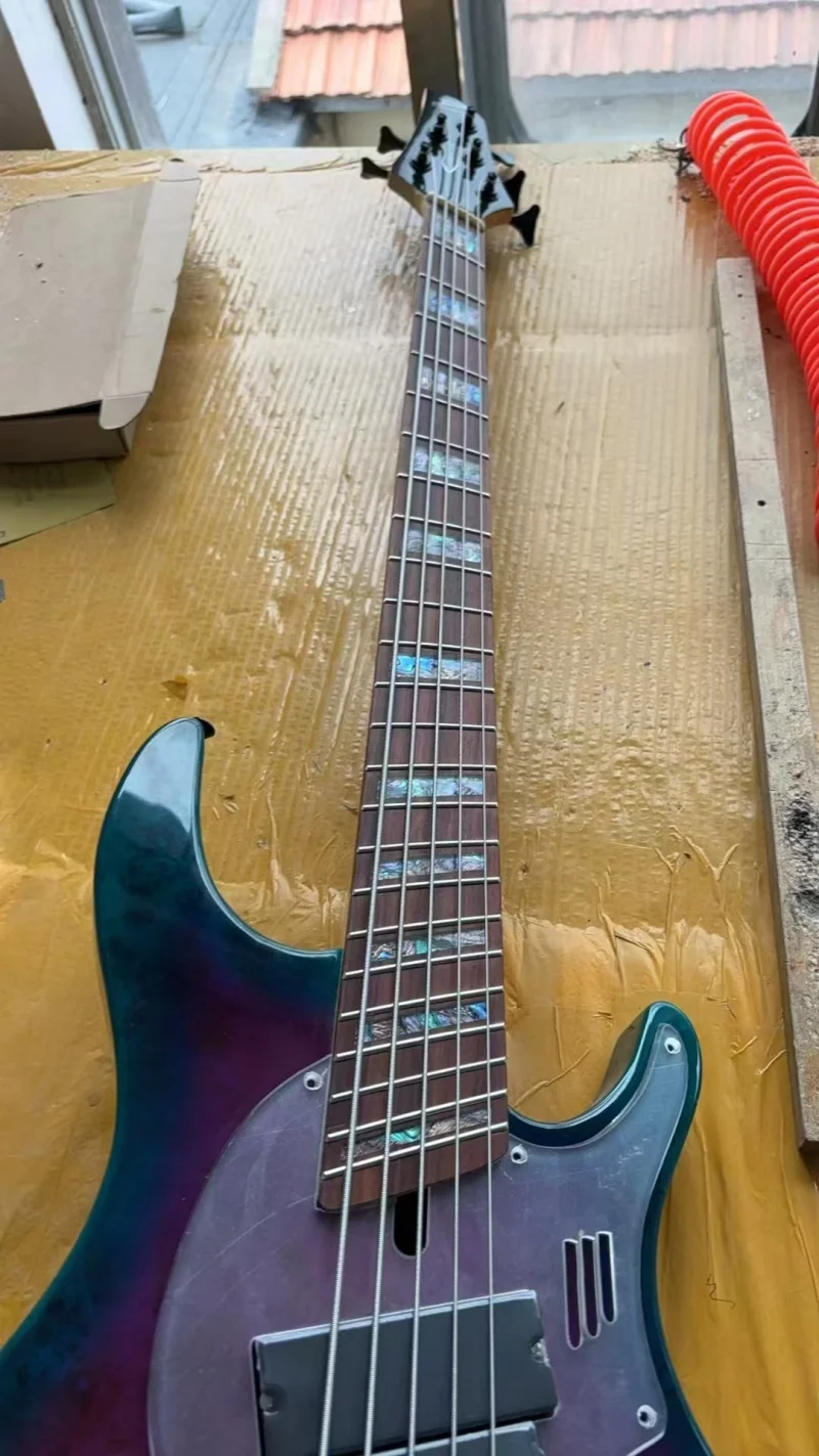 High quality 5-string electric bass,Rosewood scalloped fingerboard,Abalone Mosaic,Active electronics,Live photo,Free delivery