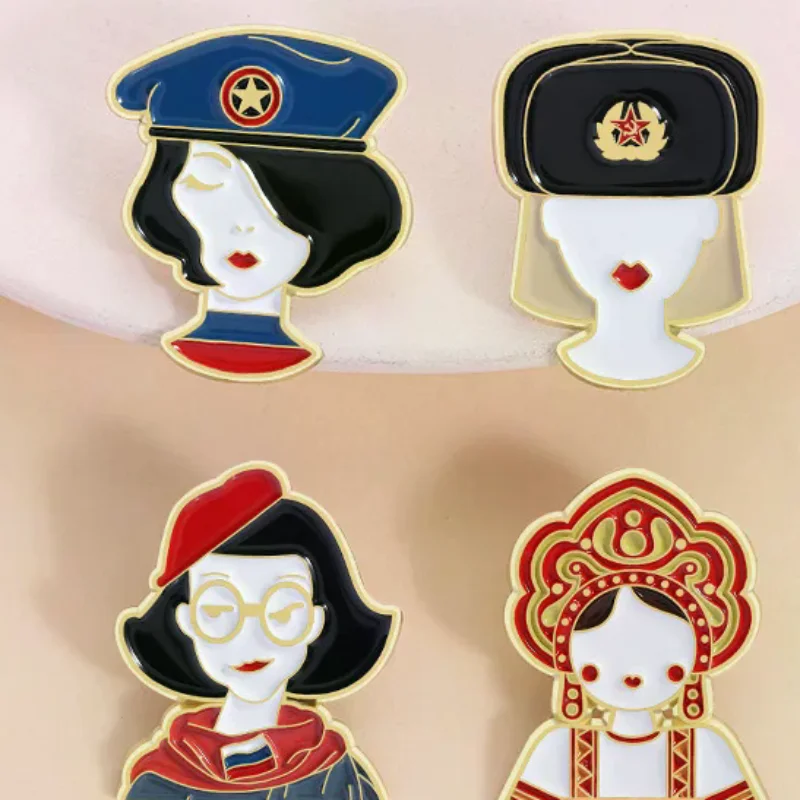 الكرتون الروسية فتاة الملابس الوطنية مع النظارات الشمسية المينا دبوس الجنود الروسية الصورة الرمزية بروش شارة التلبيب مجوهرات هدية