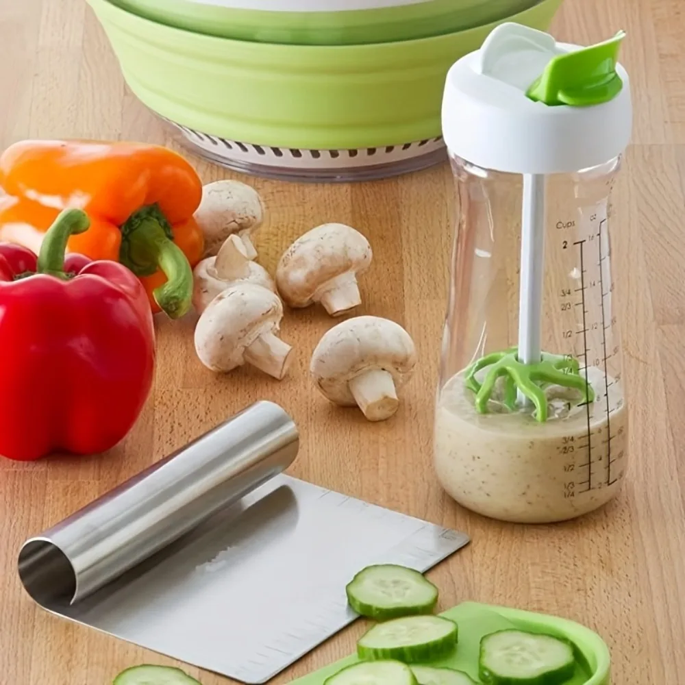 Hand Cranked Salad Dressing Mixing Cup 500 ML Transparent Cream Measuring Cup Plastic Efficient Salad Dressing Bottle Restaurant